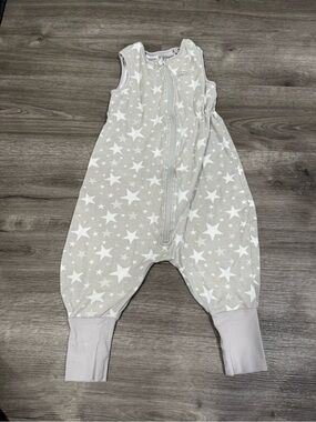 Halo Light Gray Star-Print Zip Sleep Sack